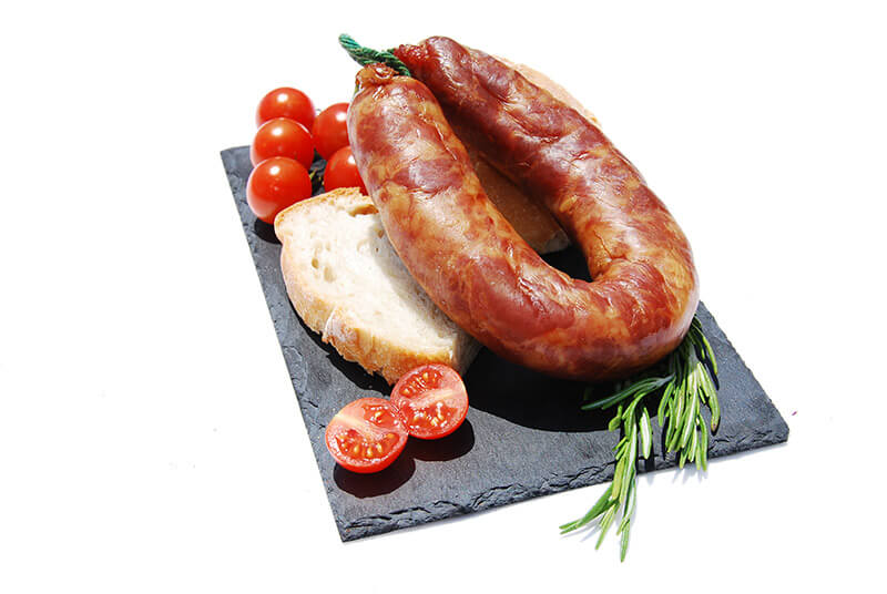 MF031UN_chourico de sal e alho de porco preto 4_osaborladaterra chourico de sal e alho de porco preto 4_osaborladaterra