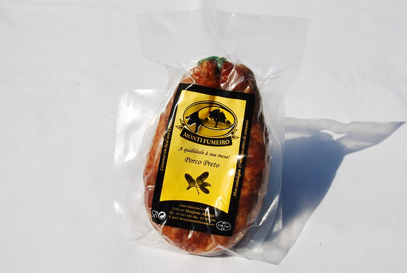 MF031UN_4_chourico de sal e alho de porco preto_osaborladaterra chourico de sal e alho de porco preto_osaborladaterra