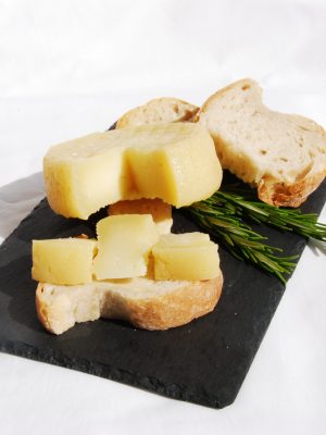 Queijo de ovelha Alentejano merendeira 3_osaborladaterra