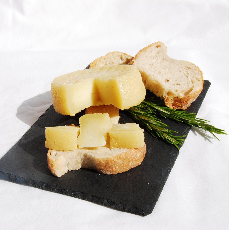 Queijo de ovelha Alentejano merendeira 3_osaborladaterra Queijo de ovelha Alentejano merendeira 3_osaborladaterra